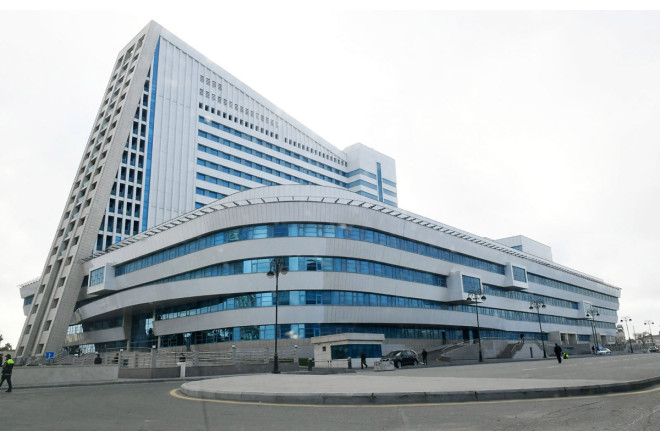 “Yeni Klinika”nın ginekoloquna cinayət işi açıldı 