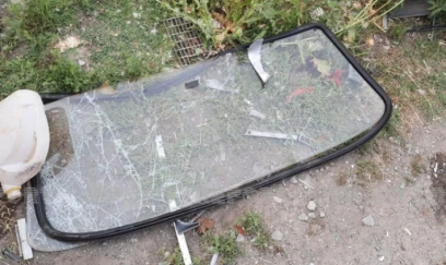 Salyanda mikroavtobus minik avtomobili ilə toqquşub 