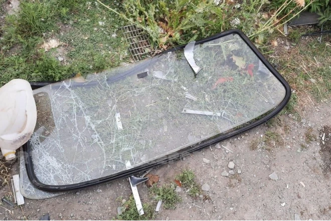 Salyanda mikroavtobus minik avtomobili ilə toqquşub 