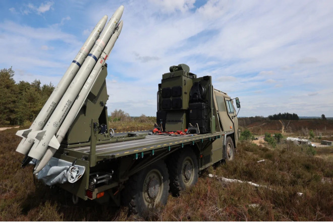 Ukraynaya 13 ədəd "Raven" HHM sistemi göndərilib 