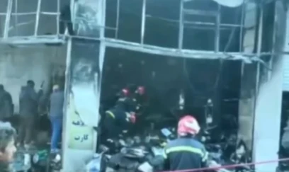 İranda etirazçılar Abbas məqbərəsini yandırdılar 