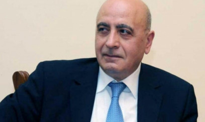 “Makron danışır, amma əməli addım atmaqda geri çəkilir”- Deputat