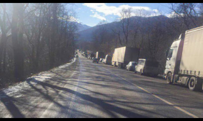 Gürcüstan-Ermənistan sərhədi bağlandı 