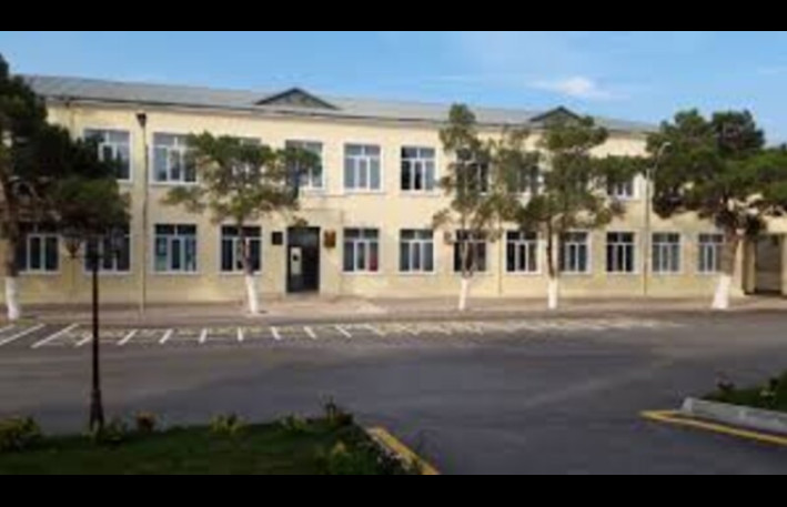 Müəllim direktor müavinini döyüb? - Məktəbdən AÇIQLAMA + YENİLƏNİB