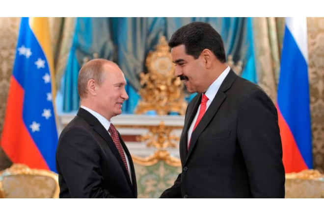 KİV: Rusiya Maduroya sığınacaq verməyə hazır olub 