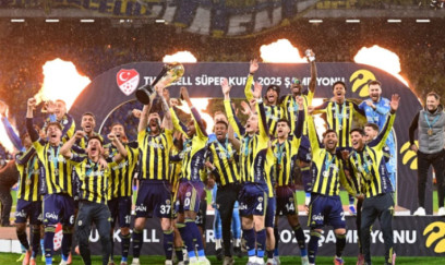 “Fənərbağça” futbolçularına 1,5 milyon mükafat verilib 