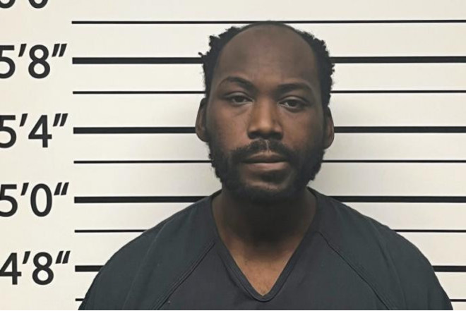 ABŞ-da 24 yaşlı gənc ailə üzvləri daxil olmaqla altı nəfəri öldürüb 