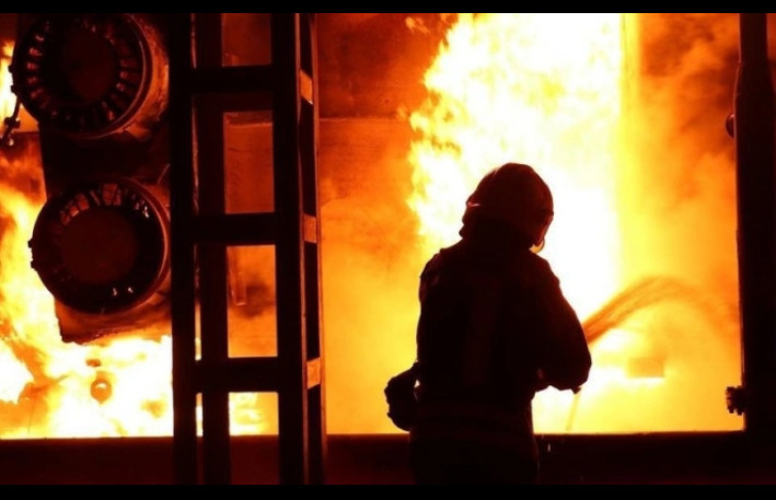 Masazırda yaşayış binasında YANĞIN: Sakinlər təxliyə olundu - VİDEO