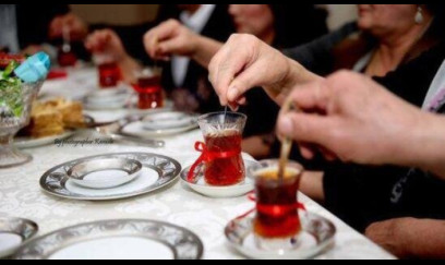 Hələ belə qız istəməyə gedən olmamışdı - VİDEO