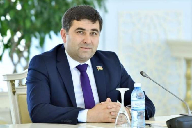 Millət vəkilinin qohumu direktor təyin olundu - FOTO