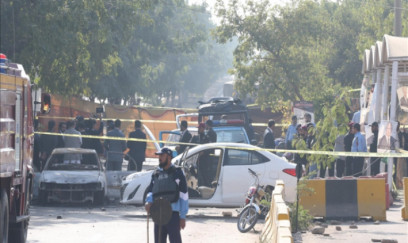 Pakistanda partlayış nəticəsində yeddi polis əməkdaşı ölüb 