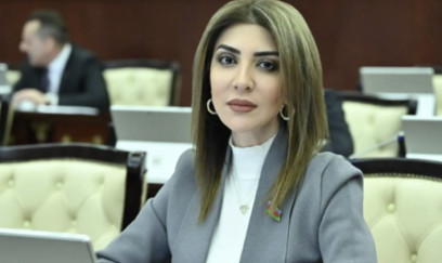 Deputat öz yerini qızına verdi 