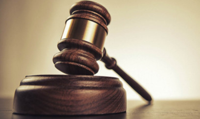 Ərinin qətlini sifariş verən qadın və dəstə üzvlərinə hökm oxunub 