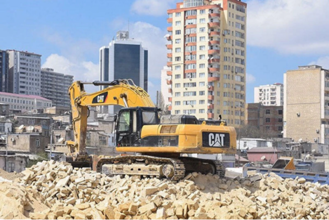 Bakıda 1600-dən çox ev və tikili söküləcək 