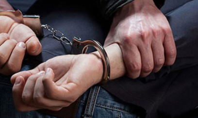 2 ədəd mobil telefon oğurladılar - Saxlanıldılar 