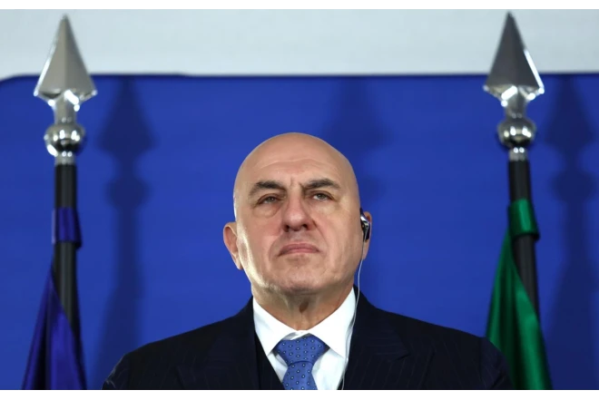 İtaliyanın müdafiə naziri: "Avropa hərbçilərinin Qrenlandiyaya yerləşdirilməsi lətifəyə bənzəyir" 