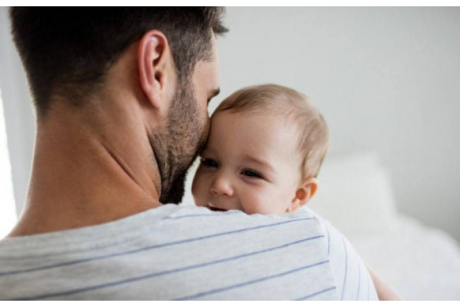 Uşağın doğulması ilə əlaqədar kişilərə məzuniyyət veriləcək 