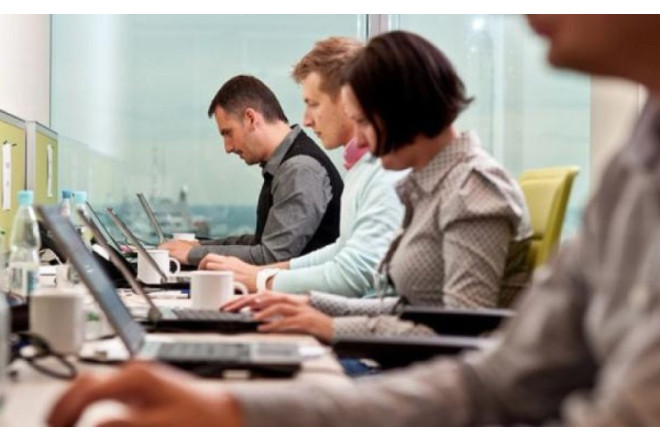 Bu şəxslərin iş yerində saxlanılmasına üstünlük veriləcək