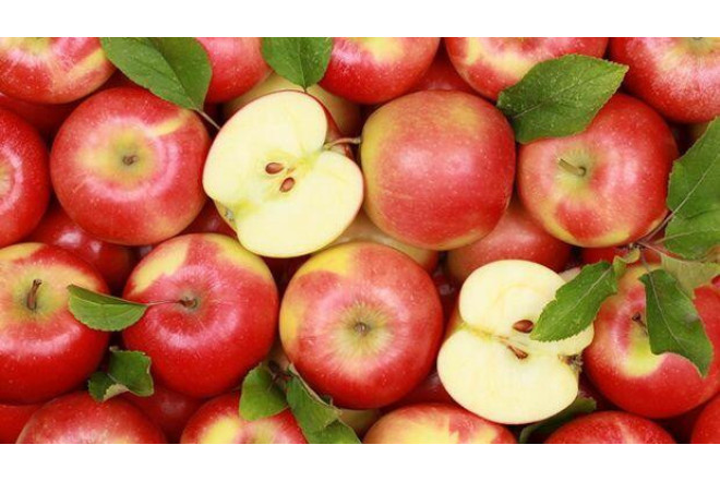 Yatmazdan əvvəl yeyilən alma orqanizminizə necə təsir edir?