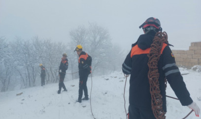 FHN qarlı havada axtarış-xilasetmə ilə bağlı təlim keçirib 