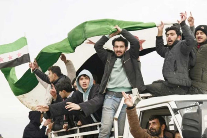 Suriya Ordusu Tabka şəhərini SDQ-dən azad edib, Rakka istiqamətində irəliləyir 