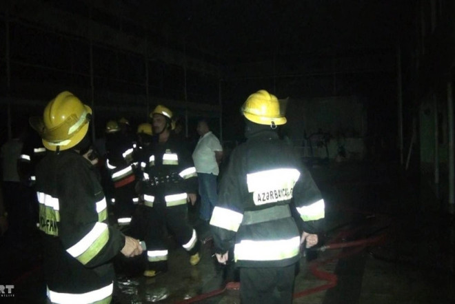 Dönərxanada yanğın baş verib 