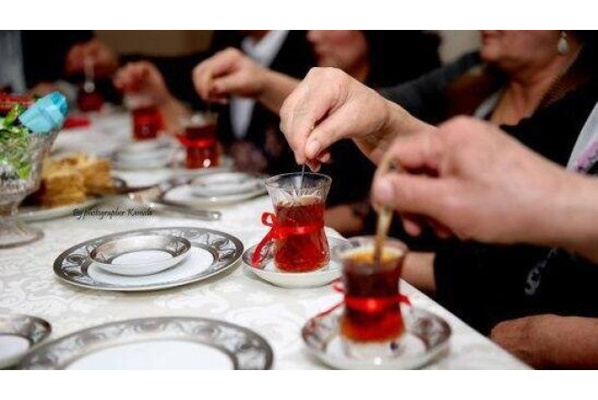 Bakıda qızına elçi gələn ata oğlandan görün NƏ İSTƏYİB... - VİDEO