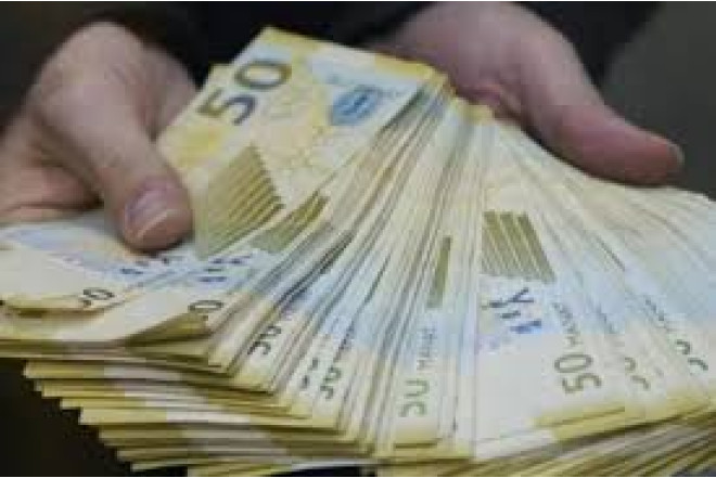 Azərbaycan əhalisinin gəlirləri artıb 