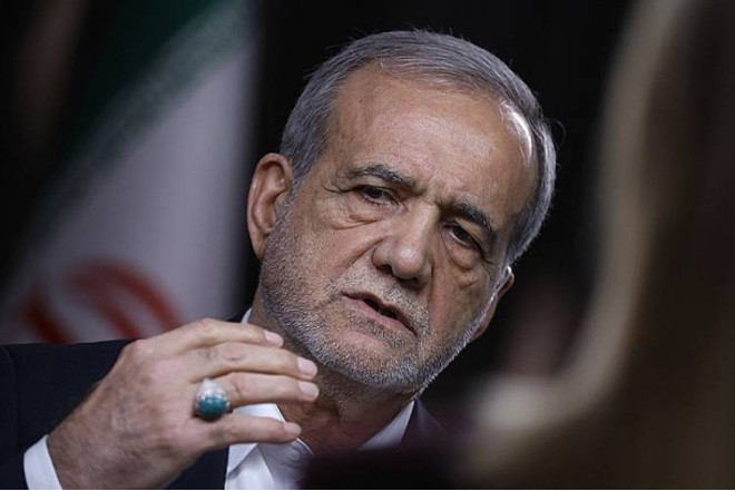 İran prezidenti xalqın xeyrinə DANIŞDI 