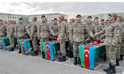 Universiteti bitirənlər hərbi xidmətdən azad olunacaq