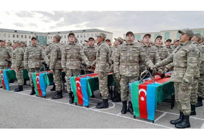 Universiteti bitirənlər hərbi xidmətdən azad olunacaq