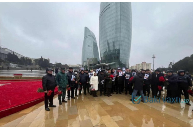 Müharibə veteranları Şəhidlər xiyabanını ziyarət etdi - FOTO 