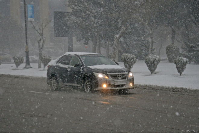 Qarlı havaya görə 1 gündə 500-ə yaxın sığorta hadisəsi qeydə alınıb 