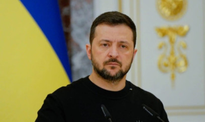 Zelenski Davosa səfər edib