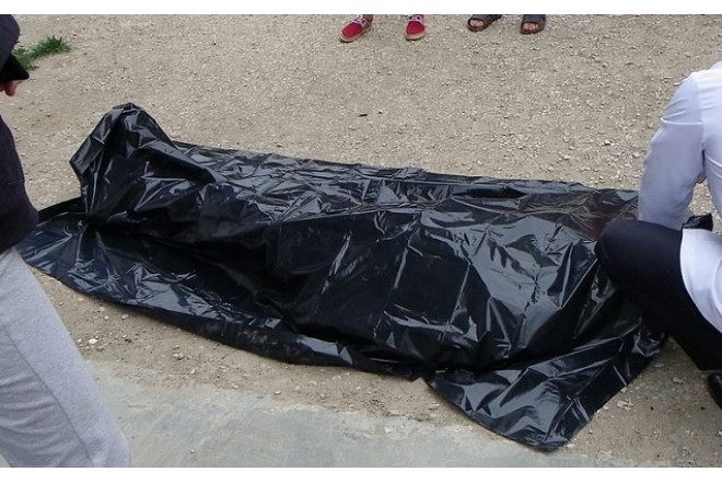 52 yaşlı kişinin meyiti tövlədə tapıldı 
