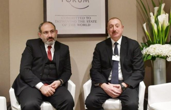 İlham Əliyevlə Paşinyan Davosda görüşüb 