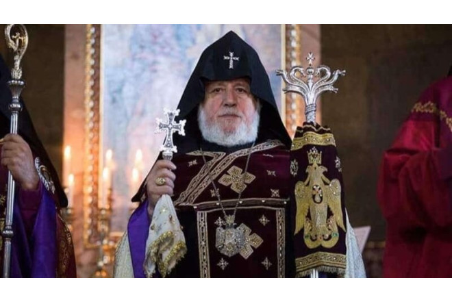 "II Qaregin artıq katolikos deyil" 
