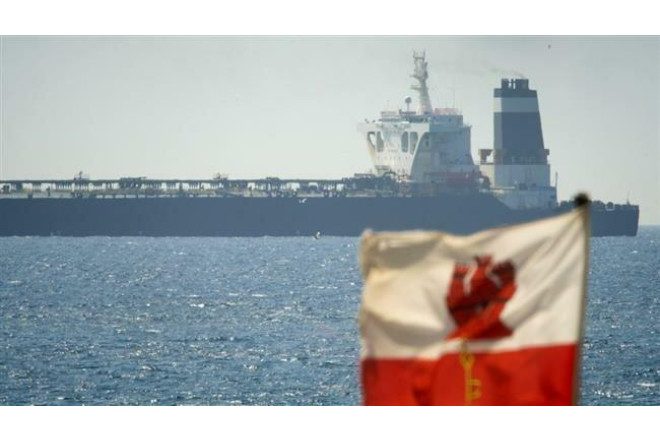 Fransa Rusiya tankerini Marselə göndərdi 