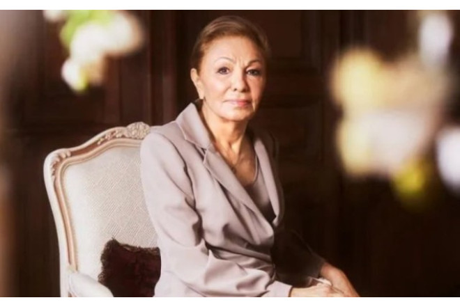 Fərəh Pəhləvidən İranda ölənlərlə bağlı AÇIQLAMA