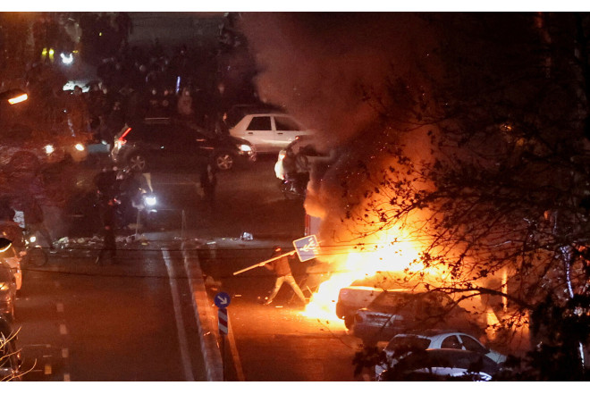İrandakı iğtişaşlarda ölənlərin sayı 30 minə çata bilər - KİV