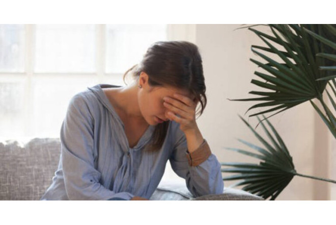 Qadınlarda bu narahatlıqlar infarkt əlamətləri ola bilər - Xəbərdarlıq