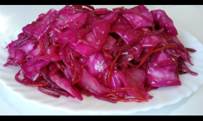 Bazarlarda qırmızı turşular - Bu boyalar xərçəng riski yaradır