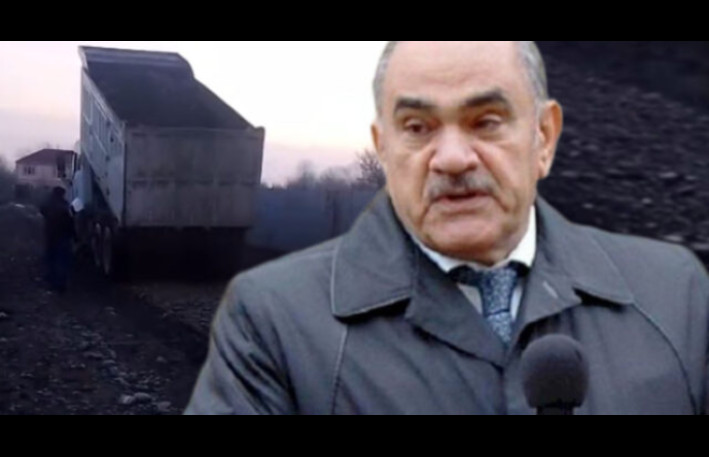 Mərdan Camalzadə baxır, kəndlilər yol çəkir - Zərdabdan görüntülər