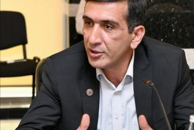 İran Qərbə hələ də lazım olduğunu sübut etməyə çalışr- Tural İrfan yazır