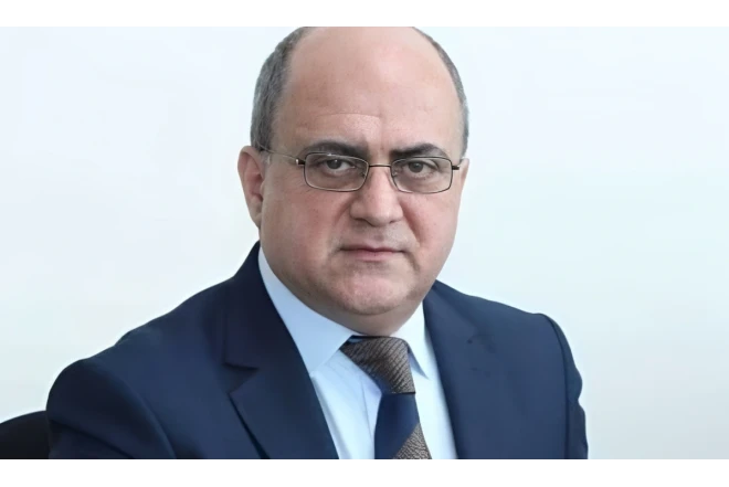 Gözlənilməz qərar: Vəli Əkbər vəzifəsindən getdi