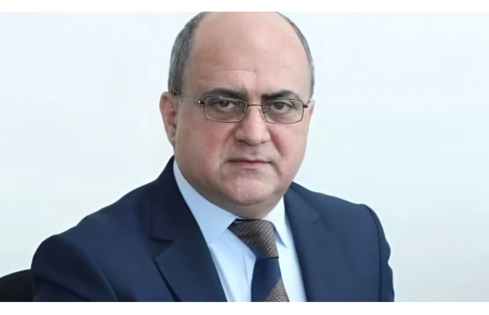 Gözlənilməz qərar: Vəli Əkbər vəzifəsindən getdi