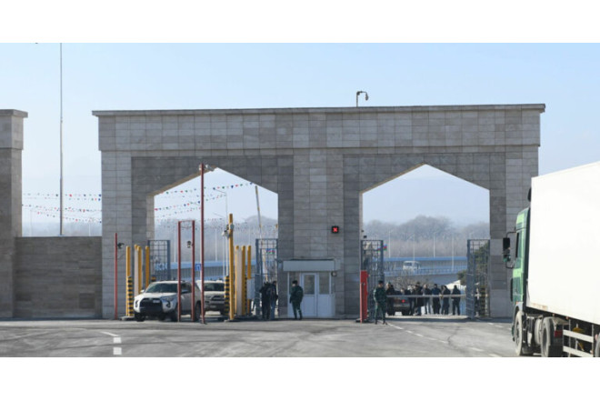 Quru sərhədlərinin taleyi: Yaxın zamanda dəyişiklik olacaq?