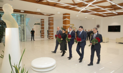 Xəzər rayonunda hesabat yığıncağı keçirilib - FOTO