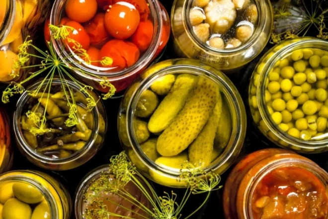 Yeni ildə turşudan zəhərlənmişdi - 22 gün sonra öldü 