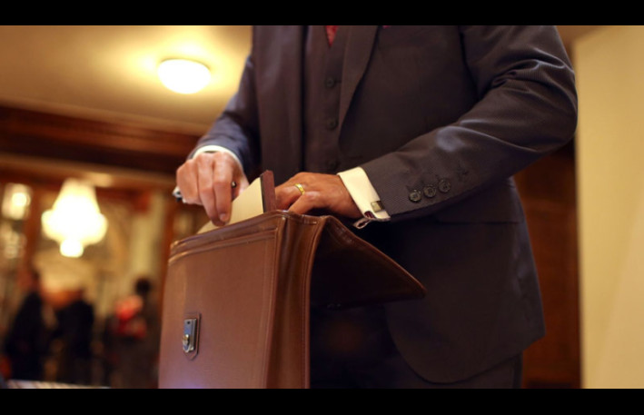 Abşeron rayonunun prokuroru vəzifəsindən azad edildi 